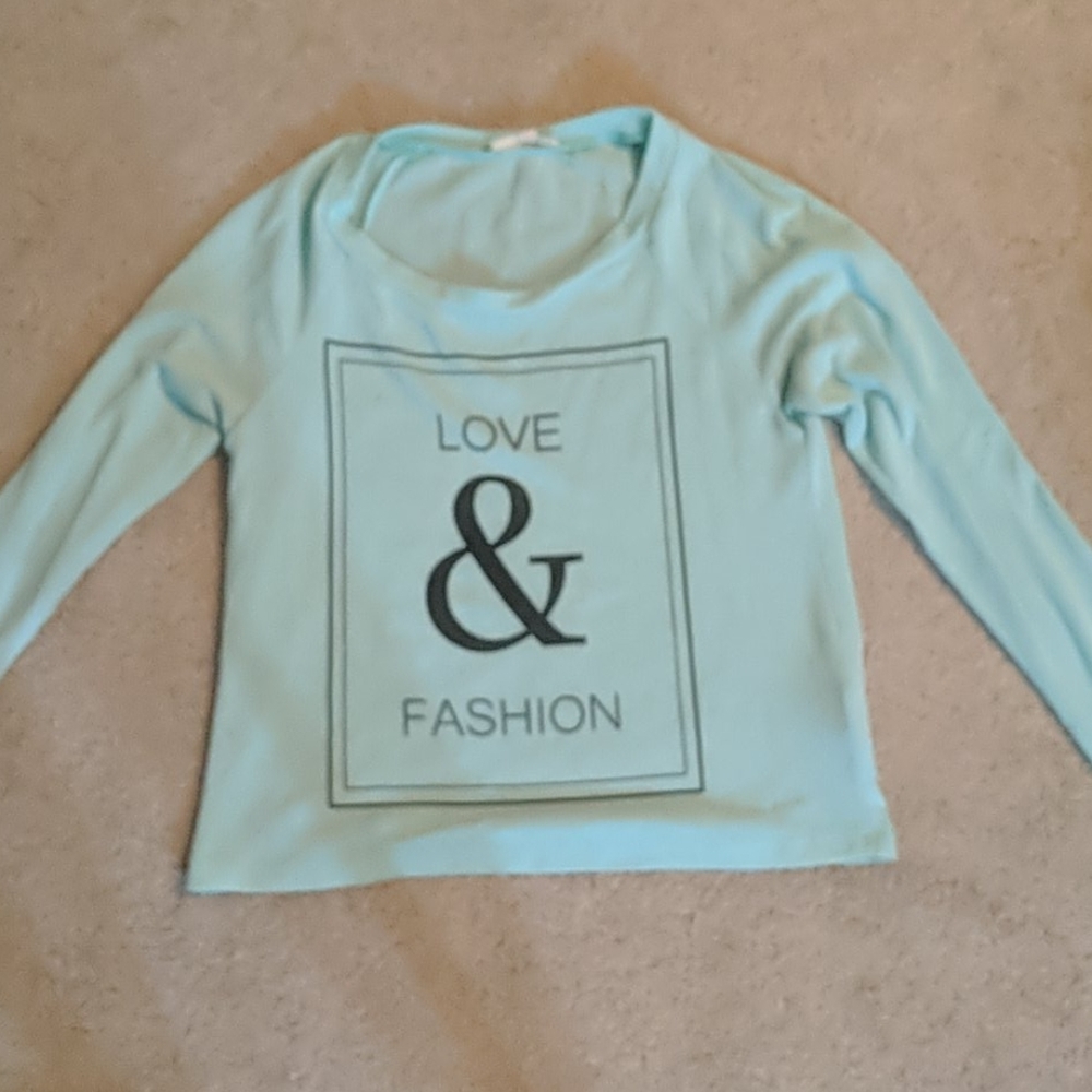 Long sleeve shirt